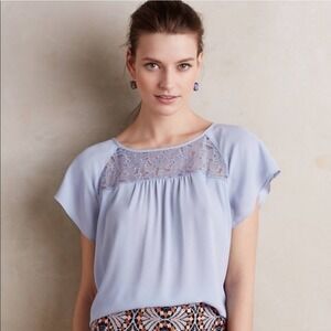 Maeve Short Sleeve Blouse Size 2 Blue Eyelet Lace Inlay Back Keyhole Chiffon